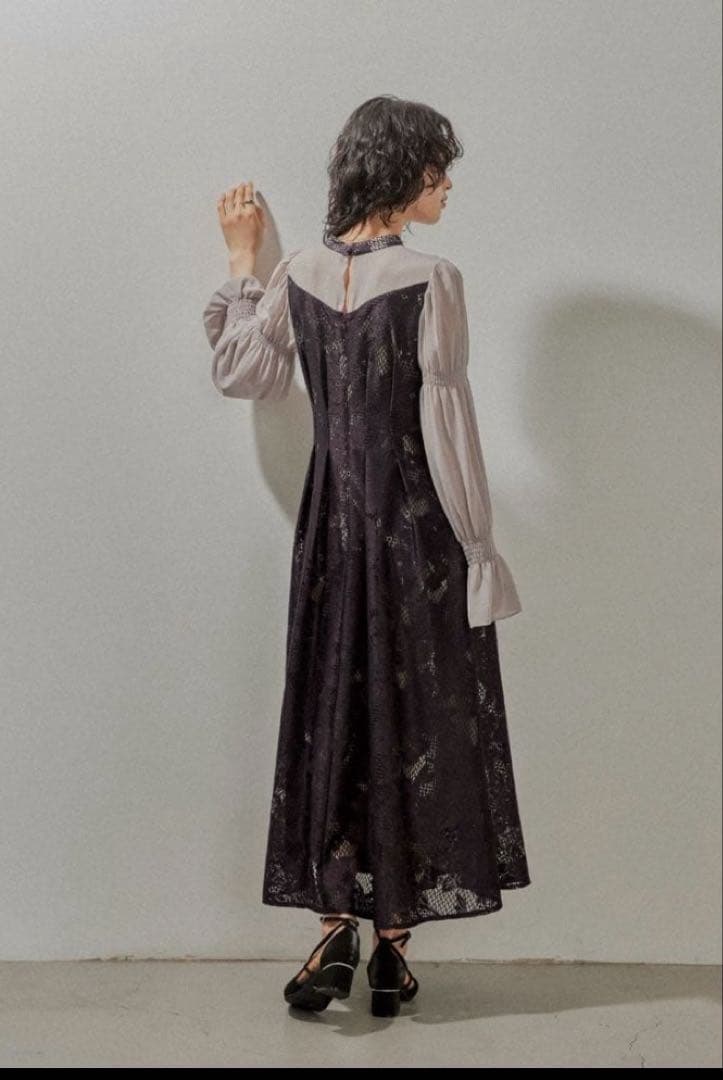 【超美品】アシンメトリータックドレス niana Lサイズ 本日即日発送可能です