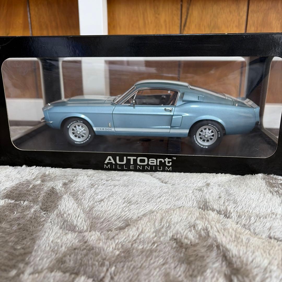 AUTOart Shelby GT500 1/18 スケール