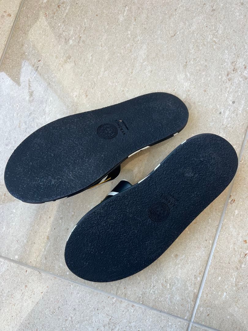 【美品】 VERSACE ヴェルサーチ　サンダル　ユニセックス