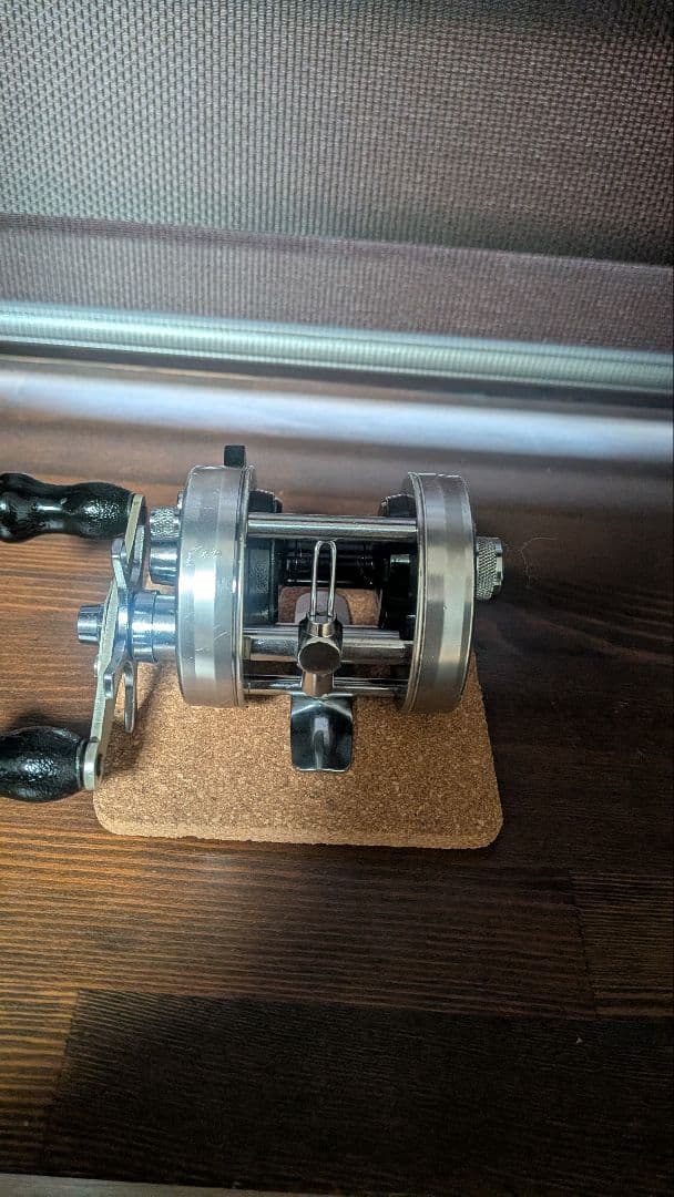 美品 初期型 ABU 2500c アブ 2500c アブガルシア OH済み