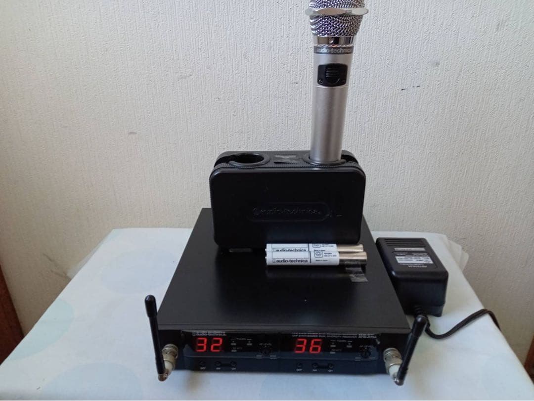 オーディオテクニカ　ワイヤレスマイク　カラオケマイク