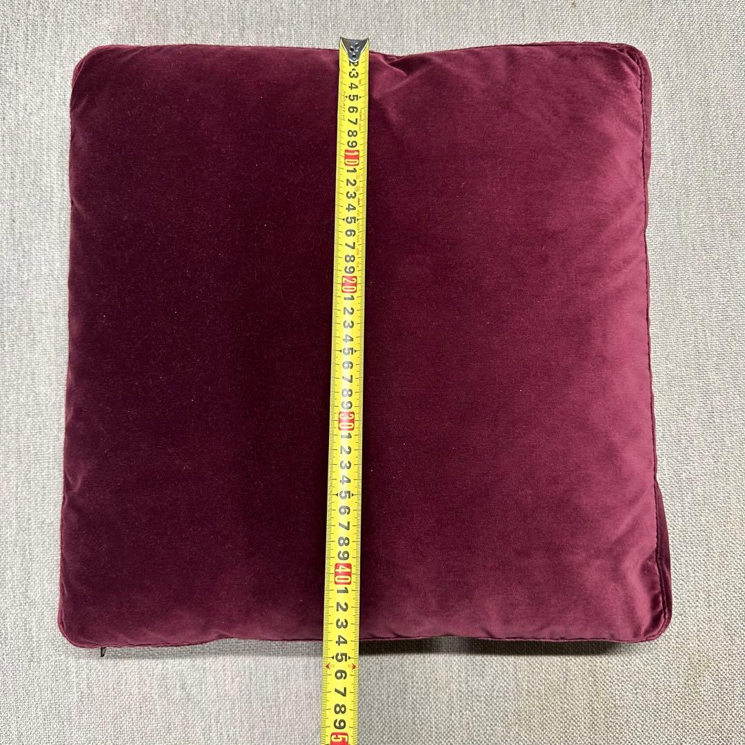 Minotti 　クッション　高級家具　ミノッティ　ワインレッド 1個