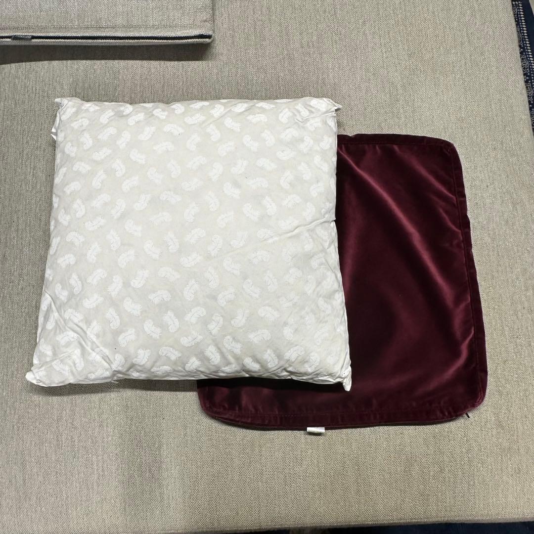 Minotti 　クッション　高級家具　ミノッティ　ワインレッド 1個