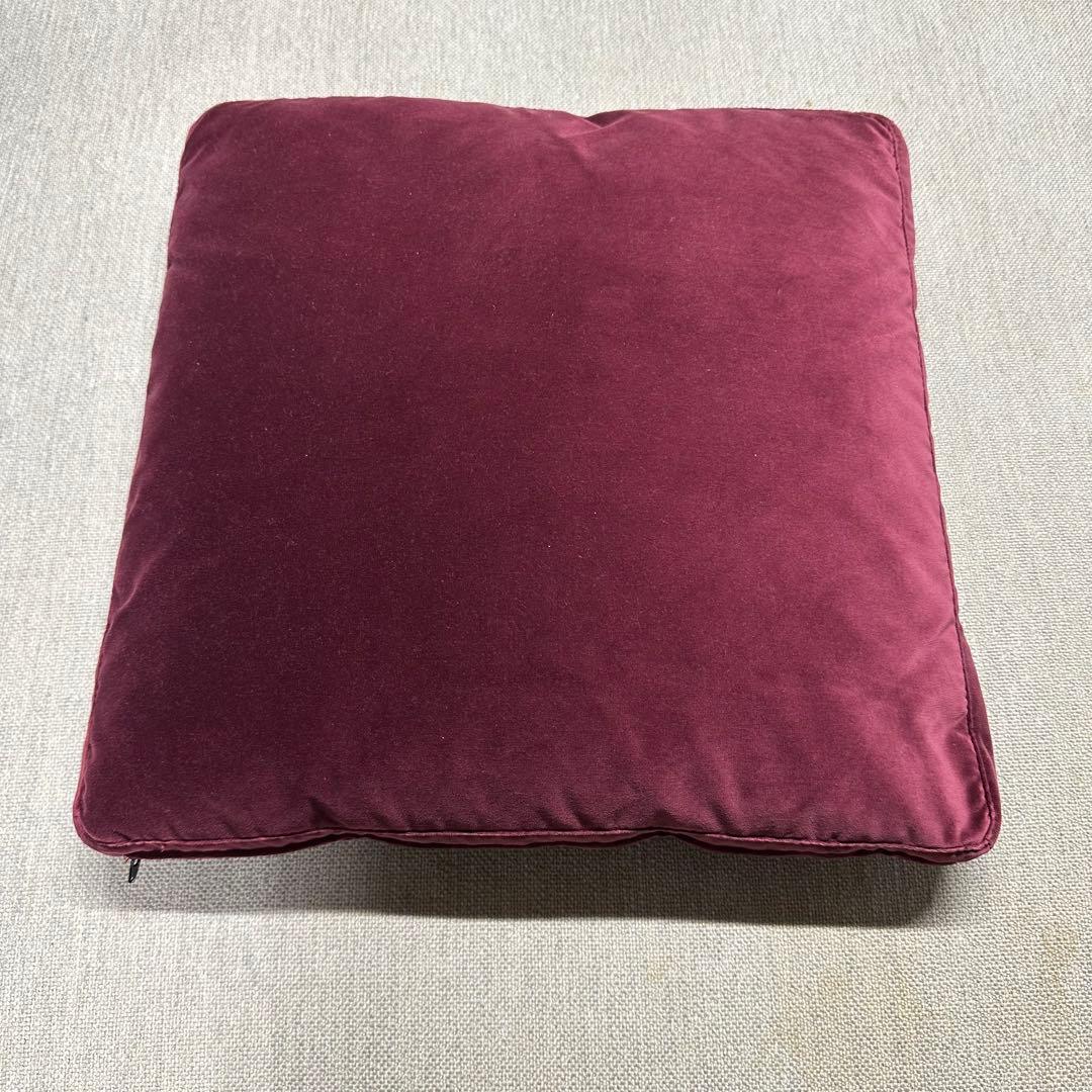 Minotti 　クッション　高級家具　ミノッティ　ワインレッド 1個