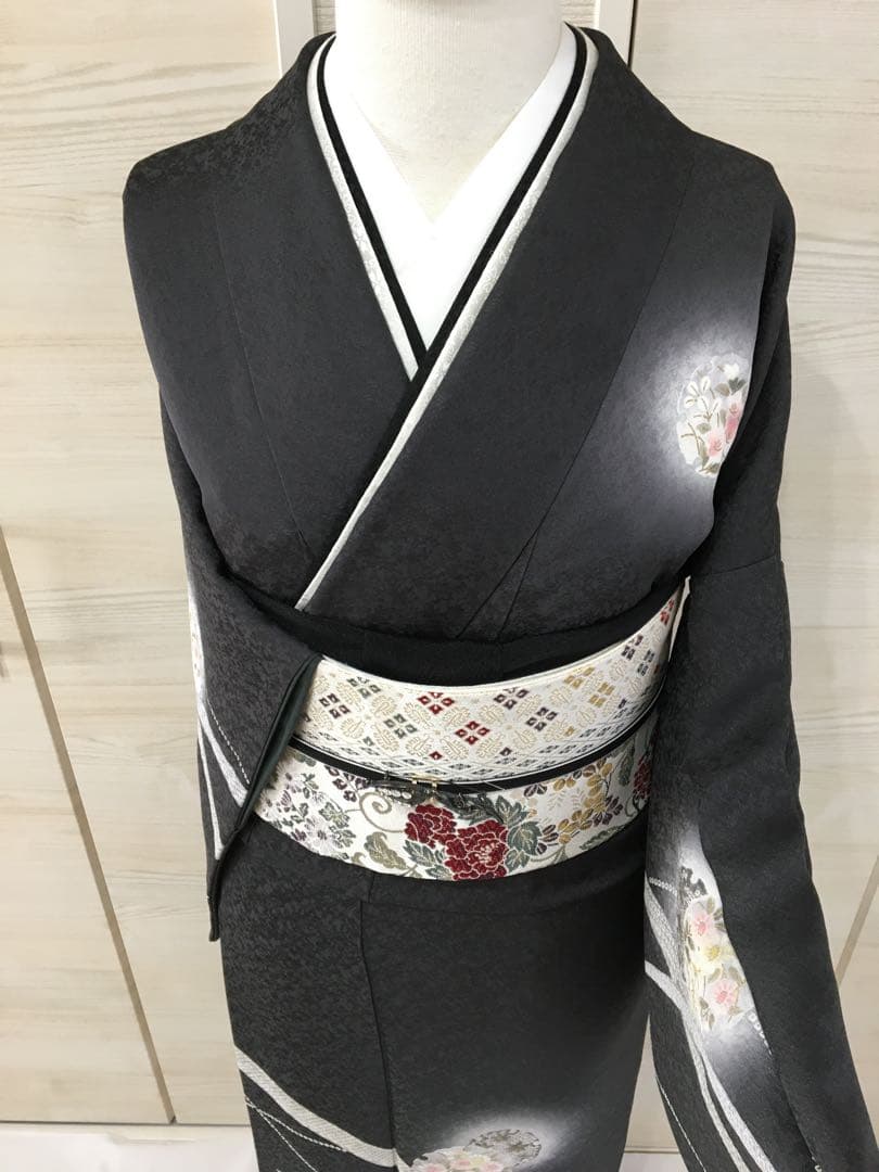 都会的　ドレッシーな【訪問着】正絹　友禅　墨色　裄長め