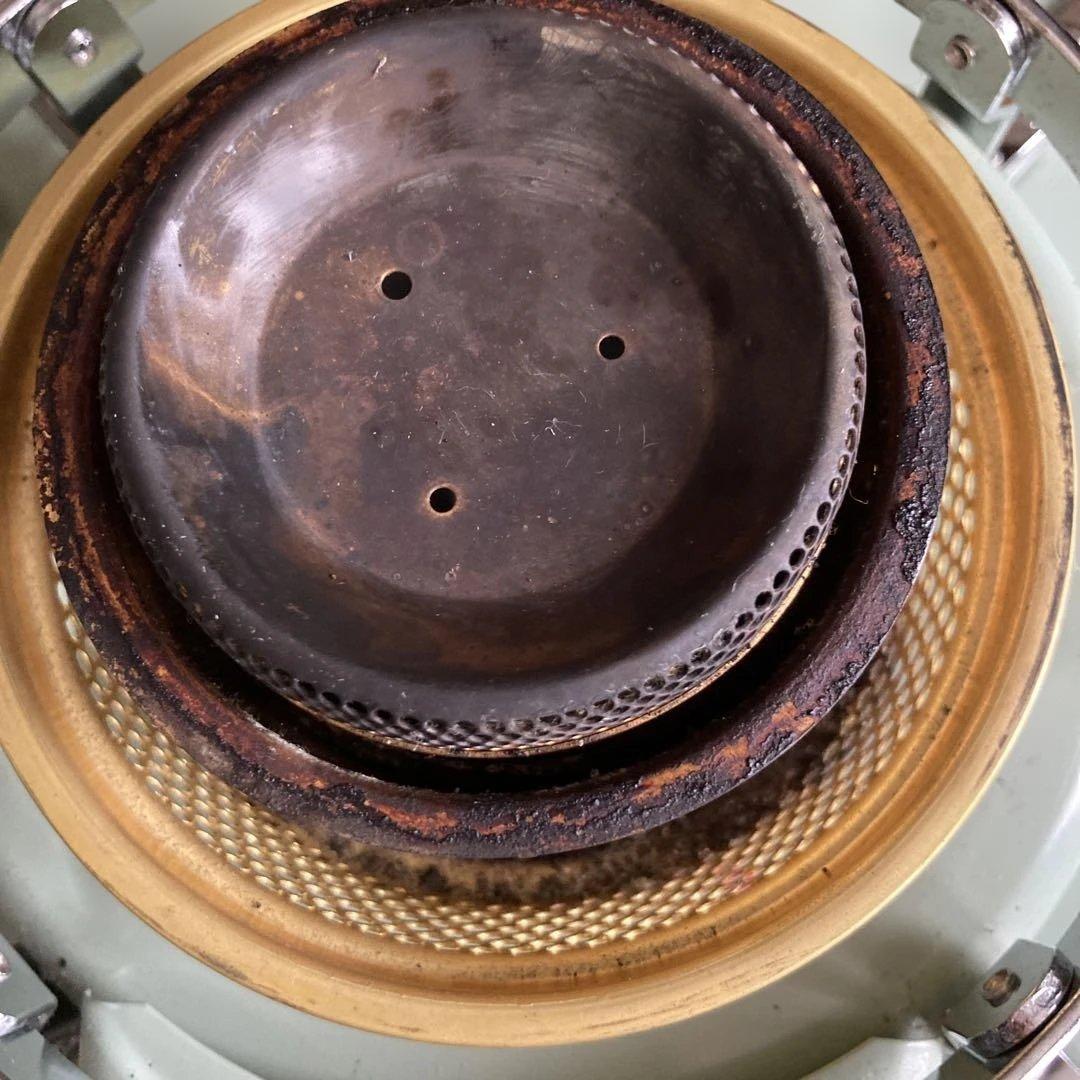 アラジン　灯油ストーブ　カバー付き　動作確認済み。芯の交換必要です。