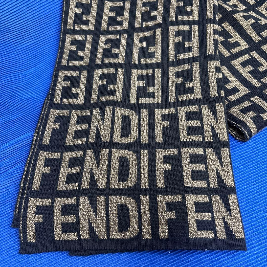 FENDI フェンディニットマフラー ズッカロゴパターン