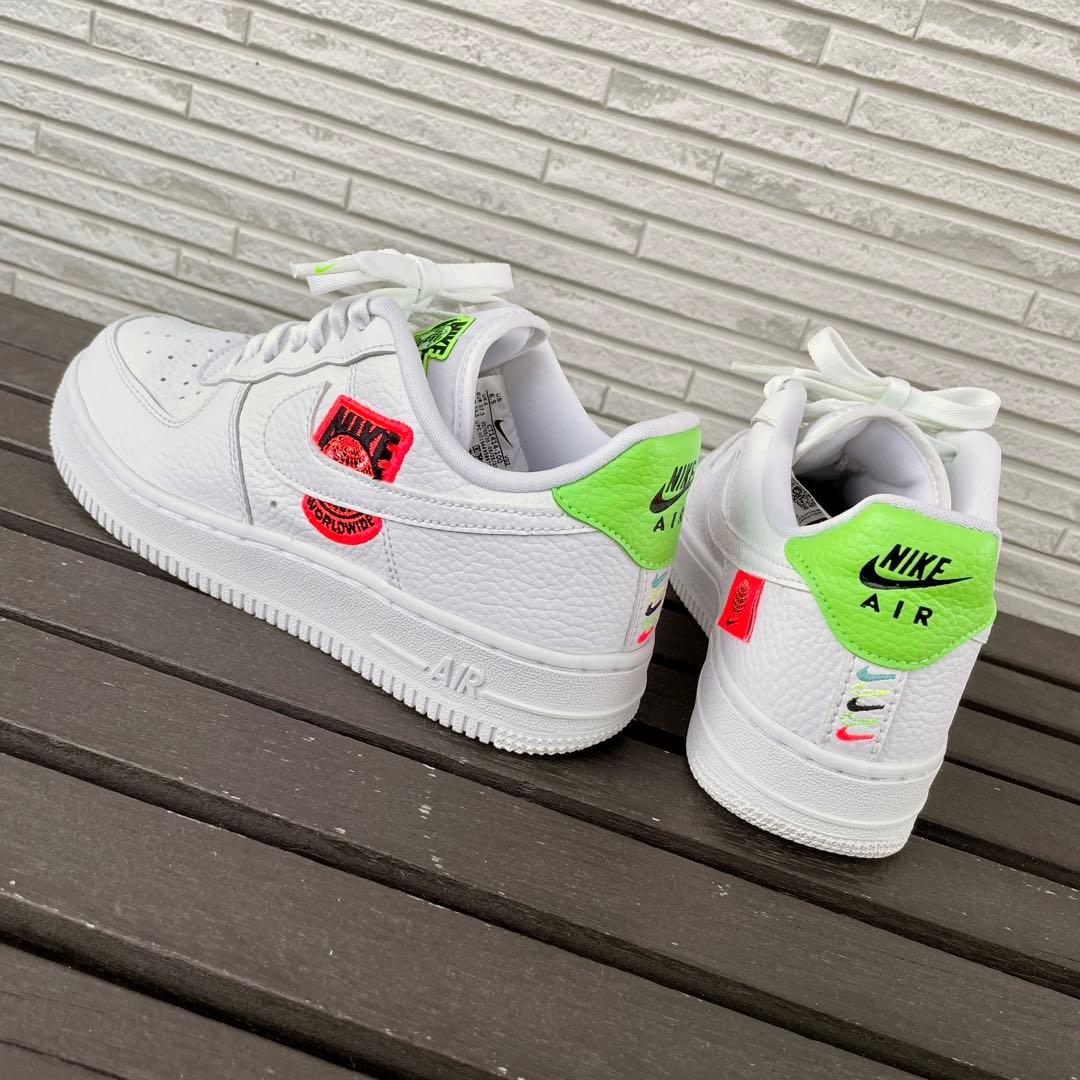 レア NIKE WMNS AIR FORCE 1 ナイキ エア フォース ワン