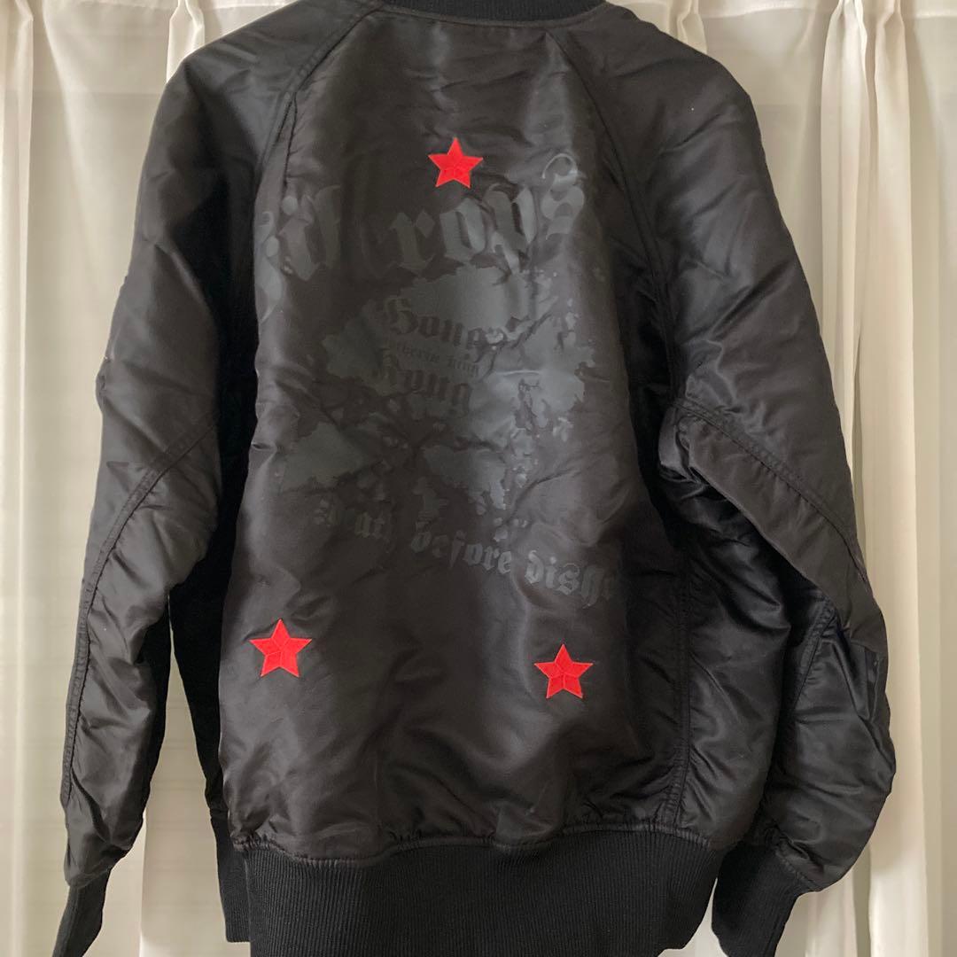 MA-1フライトジャケット 赤い星刺繍