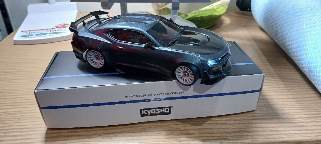 京商ミニッツMR-04EVO2