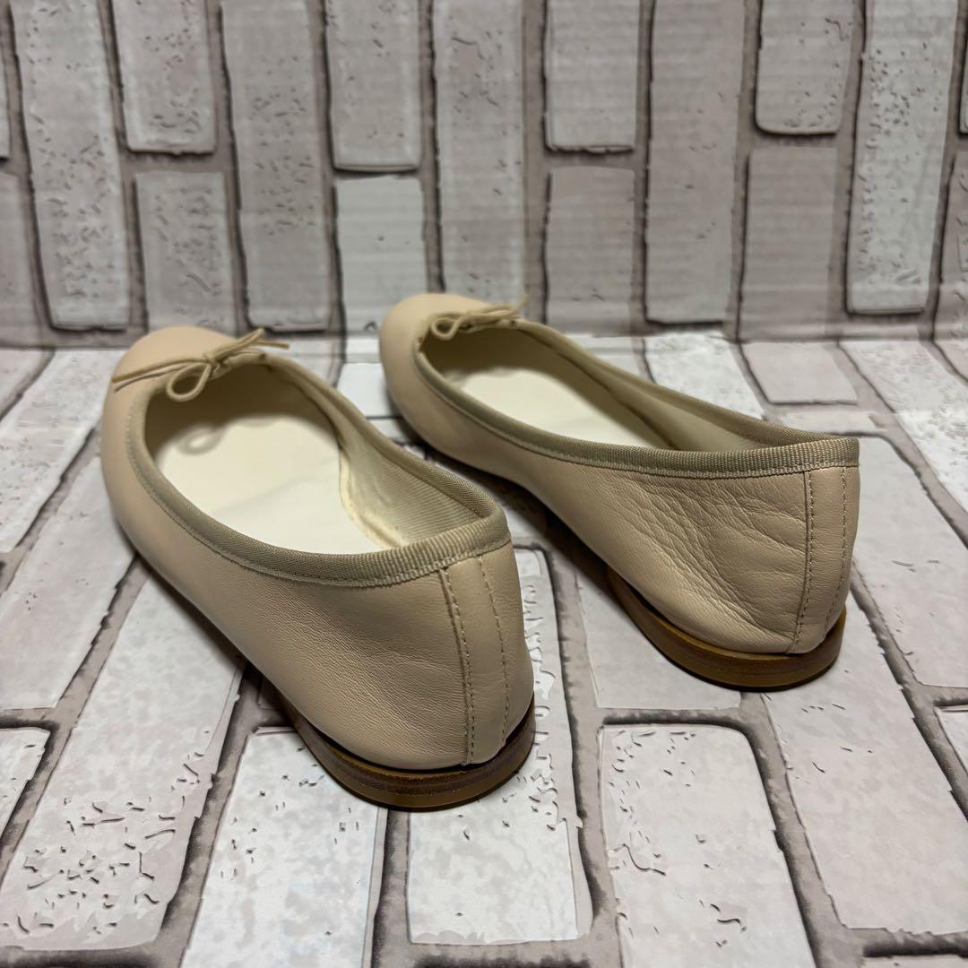 未使用級 repetto サンドリオン レザー ライトベージュ 39.5