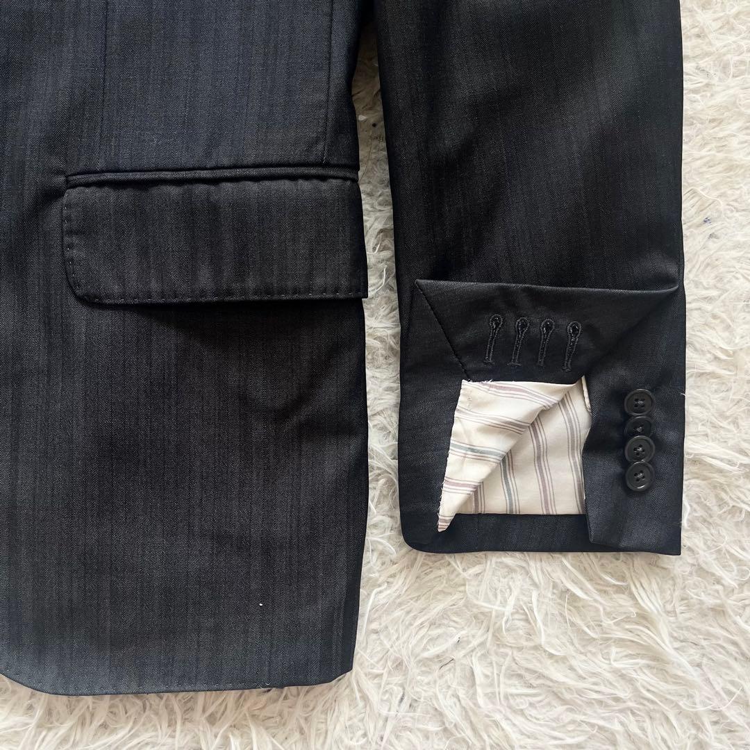 <極美品>LARDINI 新ロゴ ダークグレー ウールスーツ ブートニエール46