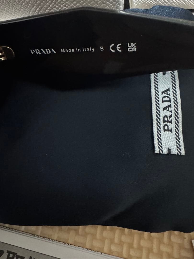 PRADA MILANO サングラス