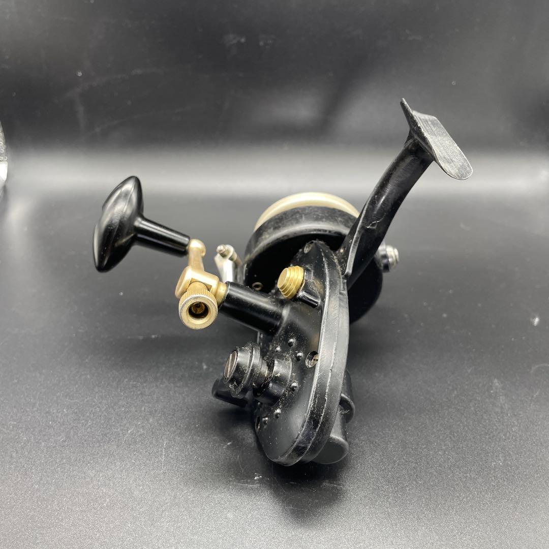 AIREX LARCHMONT MODEL2 オールドスピニングリールケース付