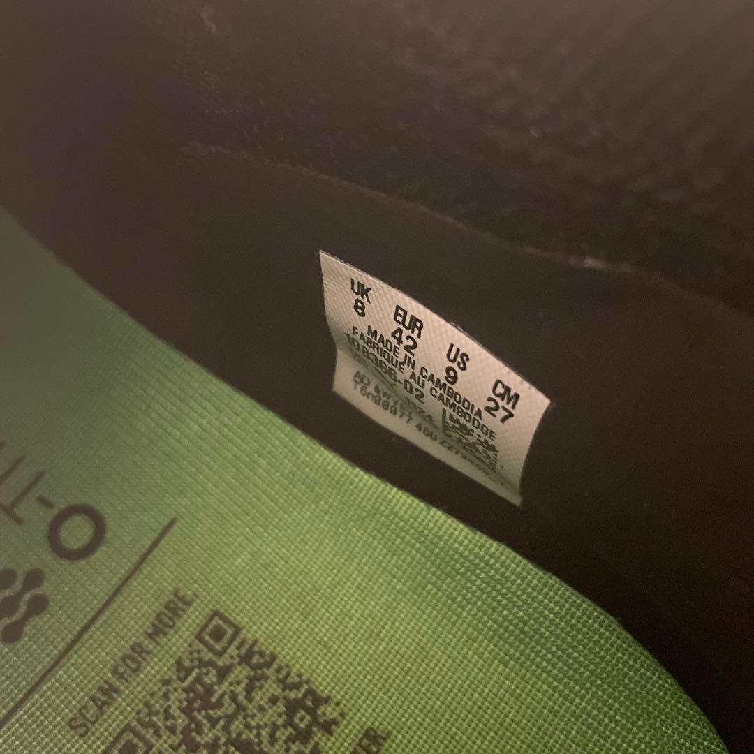 PUMA サッカーシューズ　27cm