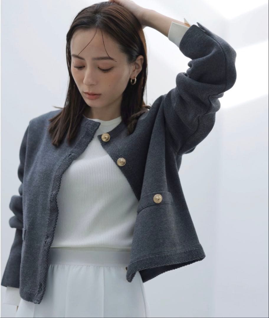 anuans オリジナルボタンニットジャケット　グレー