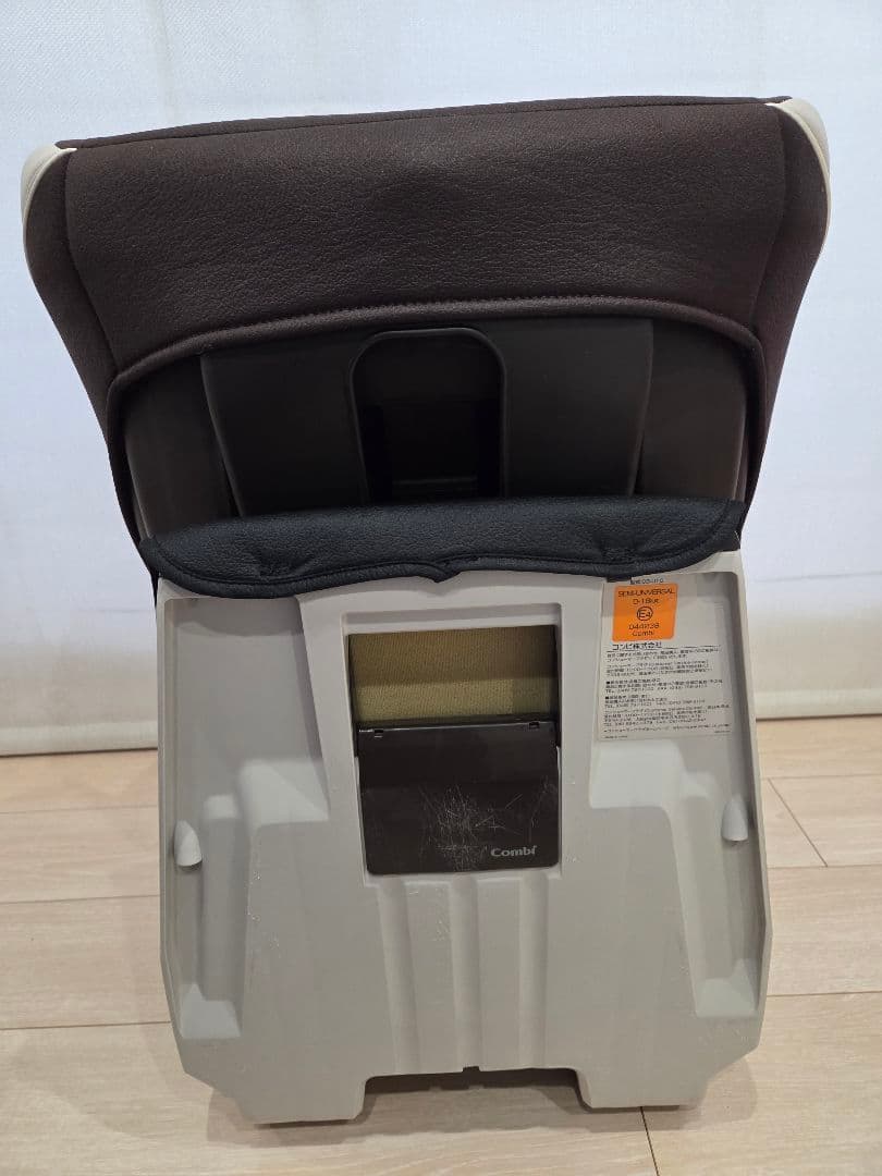 チャイルドシート ネルーム lite EF ダークブラウン コンビ