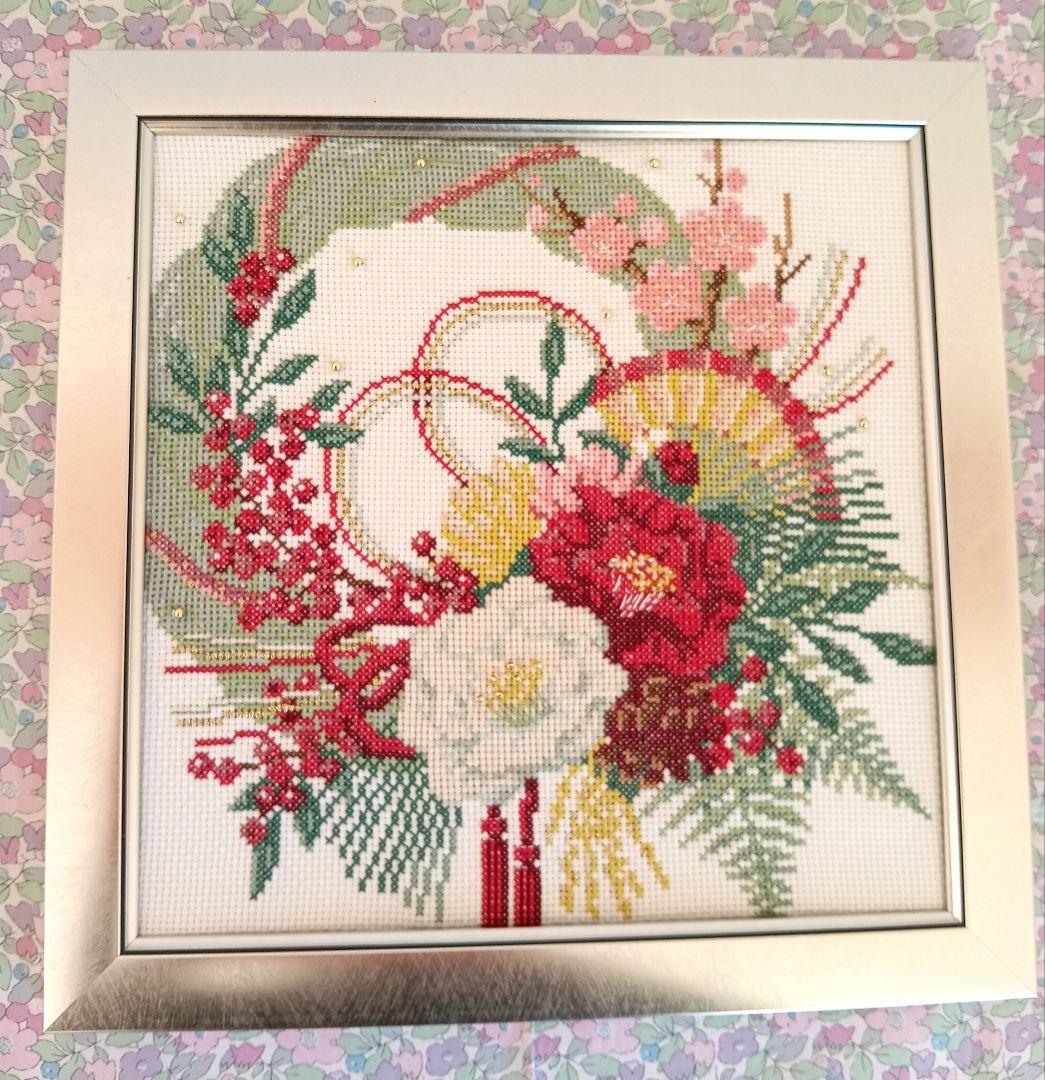 ◆完成品◆ホビーラホビーレクロスステッチフレーム〈輪飾り〉