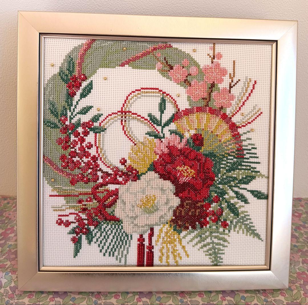 ◆完成品◆ホビーラホビーレクロスステッチフレーム〈輪飾り〉