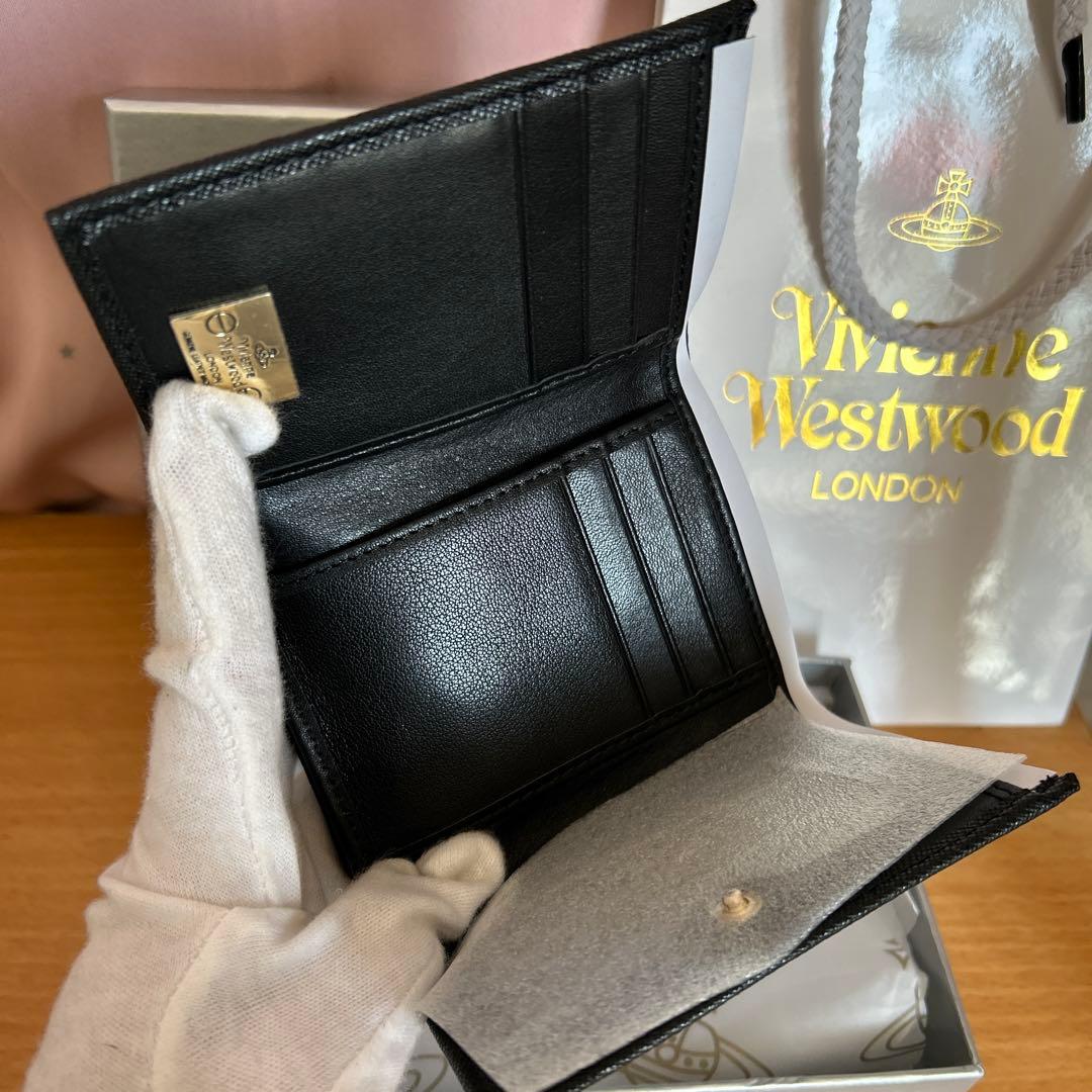 新品未使用品Vivienne Westwood三つ折り財布