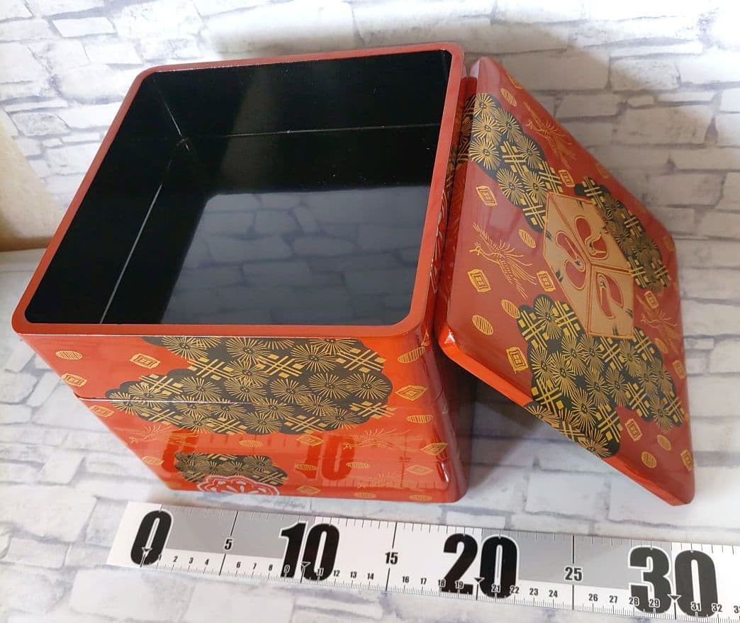 【新品未使用】重箱 3段収納蓋付 会津錦絵 木製漆器