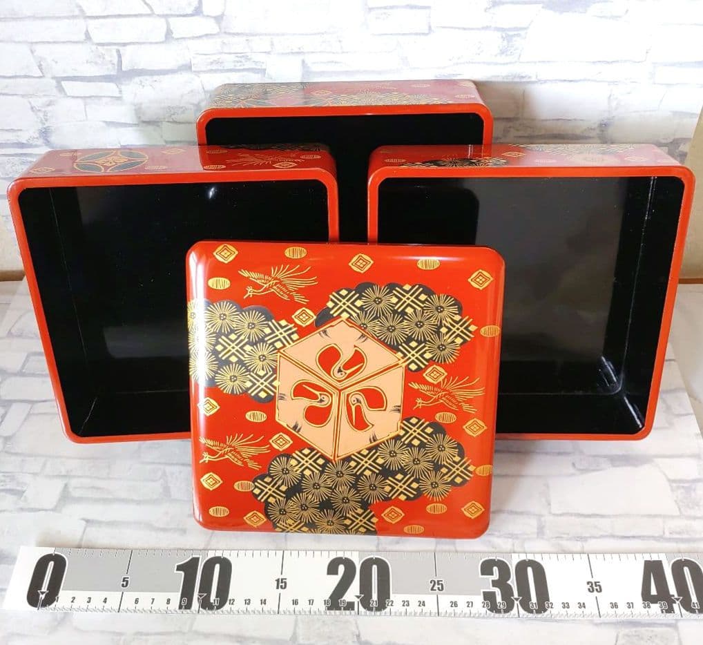 【新品未使用】重箱 3段収納蓋付 会津錦絵 木製漆器