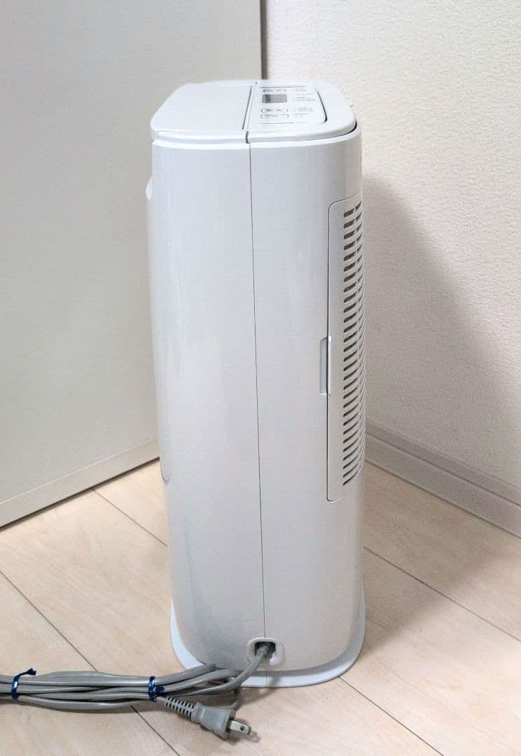 パナソニック　衣類乾燥除湿機　F-YZR60