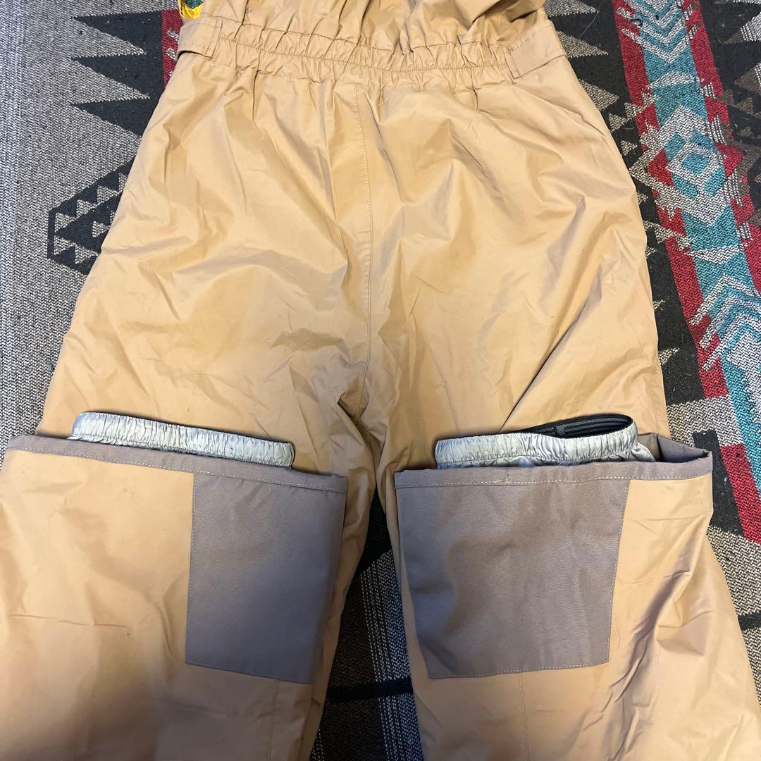 【キッズ】North Face 150スノーボード　スノーインサレーションビブ