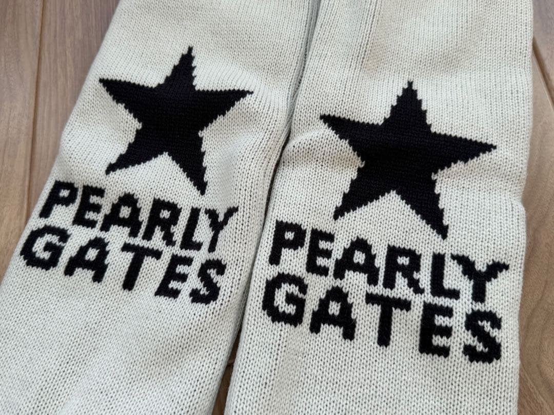 パーリーゲイツ 星マークつば付きニットレッグウォーマー　ホワイト