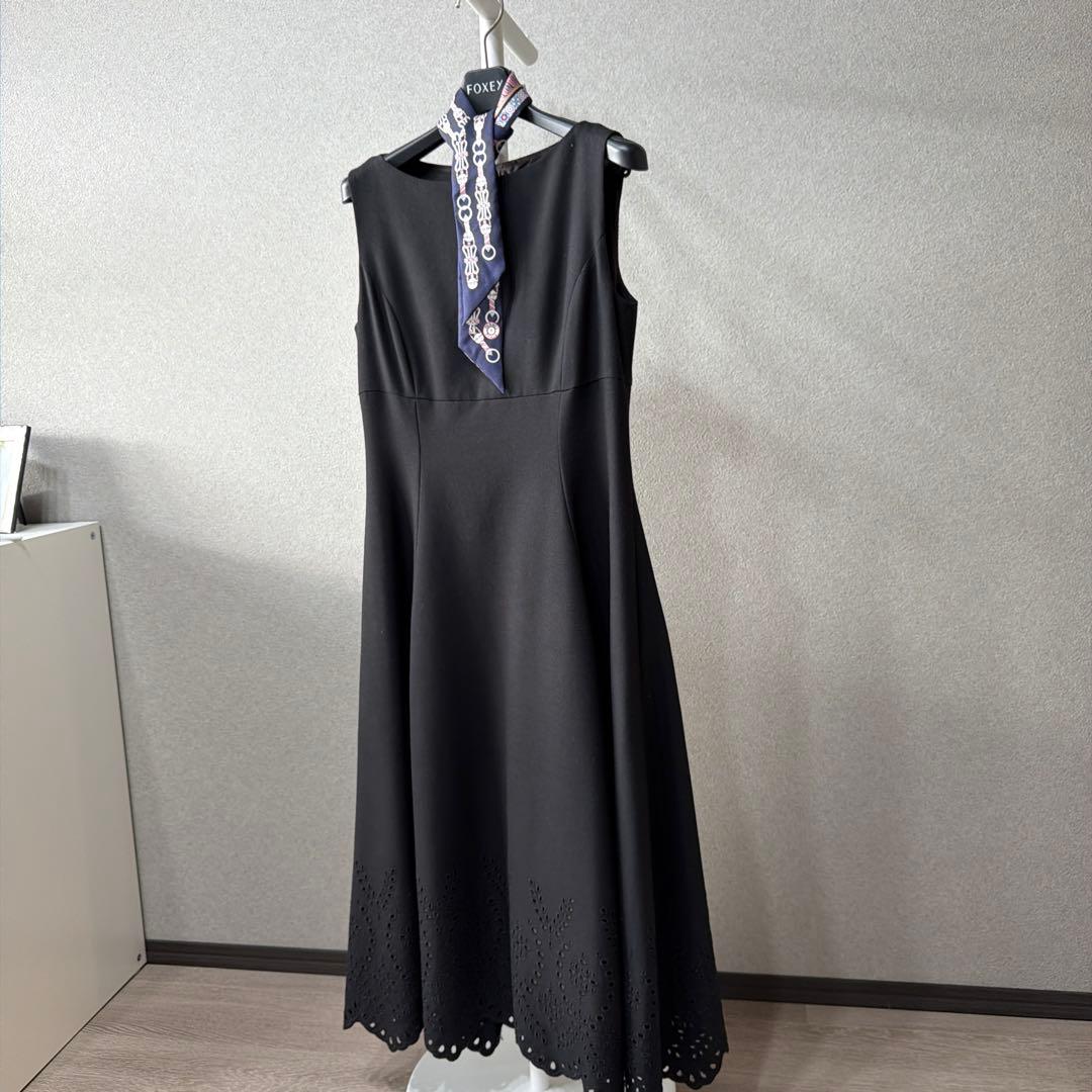 定価20万Foxeyフォクシー　ブティック　ウールワンピース