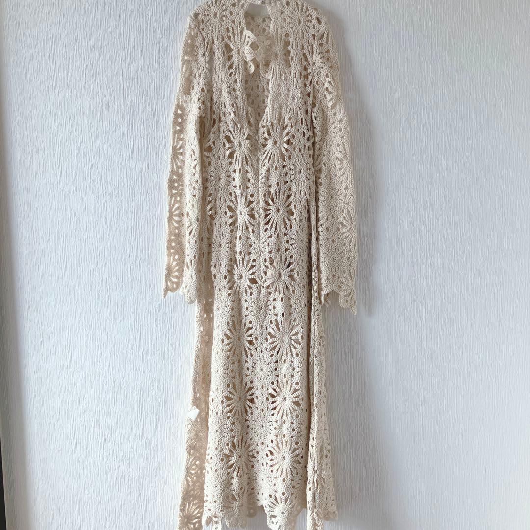 新品タグ付【Ameri】MEDI FLOWER SAINT LACE DRESS