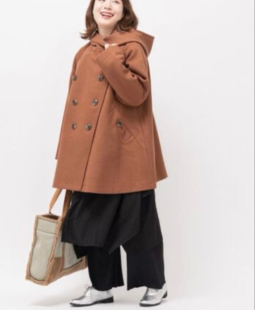 新品未使用　AS KNOW AS olaca トライアングルトップCO