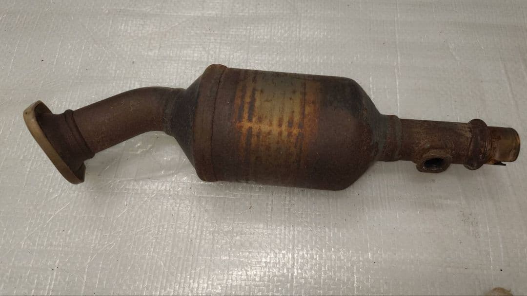 スズキ エブリィバン DA17V 触媒 R06A中古