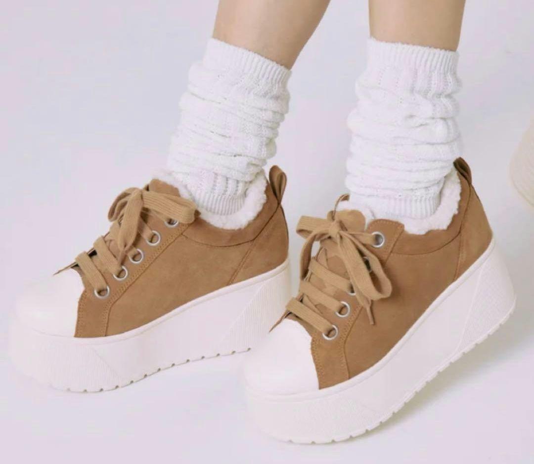 【新品未開封】鈴木亜美さん platfom suede sneaker 鈴木あみ