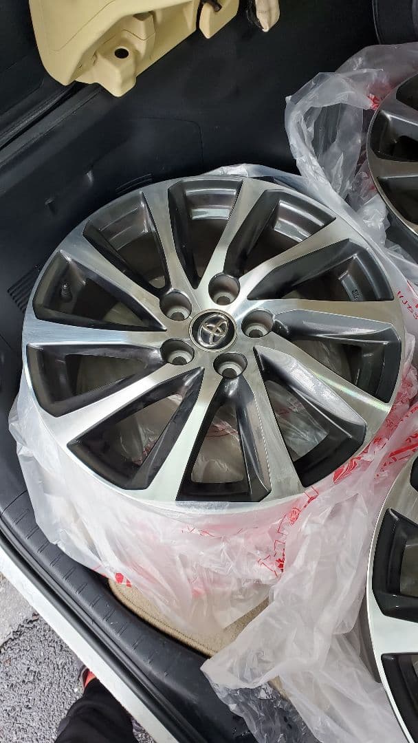 【美品】アルファード30系純正ホイール4本