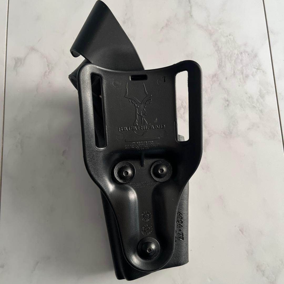 Safariland製【実物】ホルスター ブラック