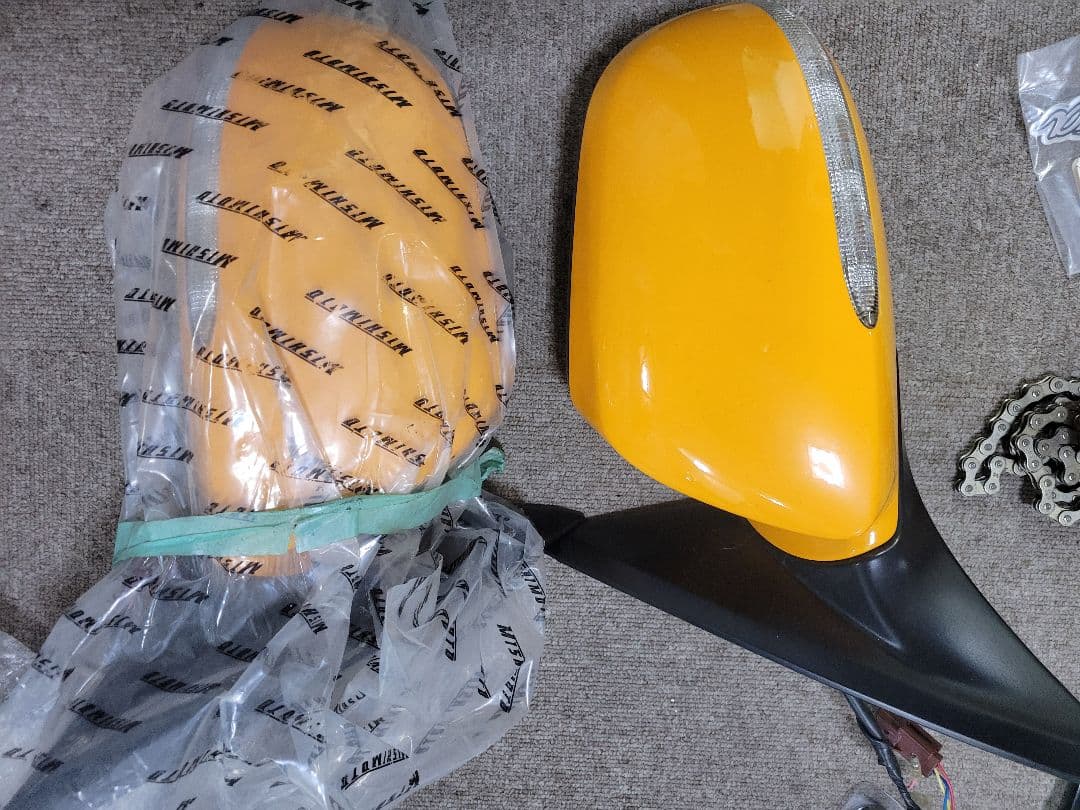 CIBIEフォグライトと黄色サイドミラー新品、ダウンサス中古　人感センサーライト