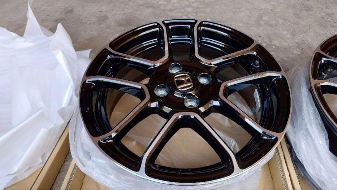 【週末値下げ】ホンダS660 後期α　純正アルミホイール　4本セット　15・16