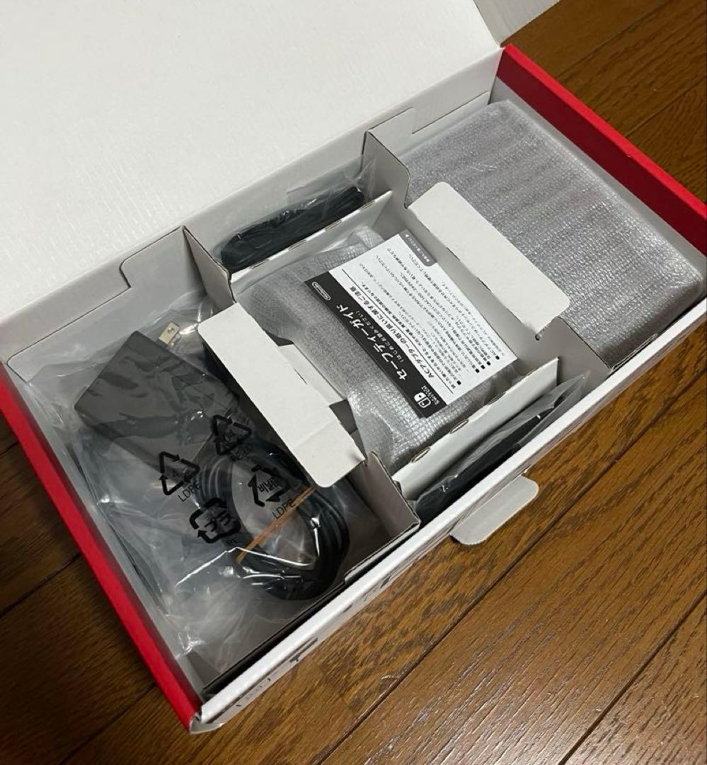 Nintendo Switch本体＋スプラトゥーン3＋プロコン＋ケースセット