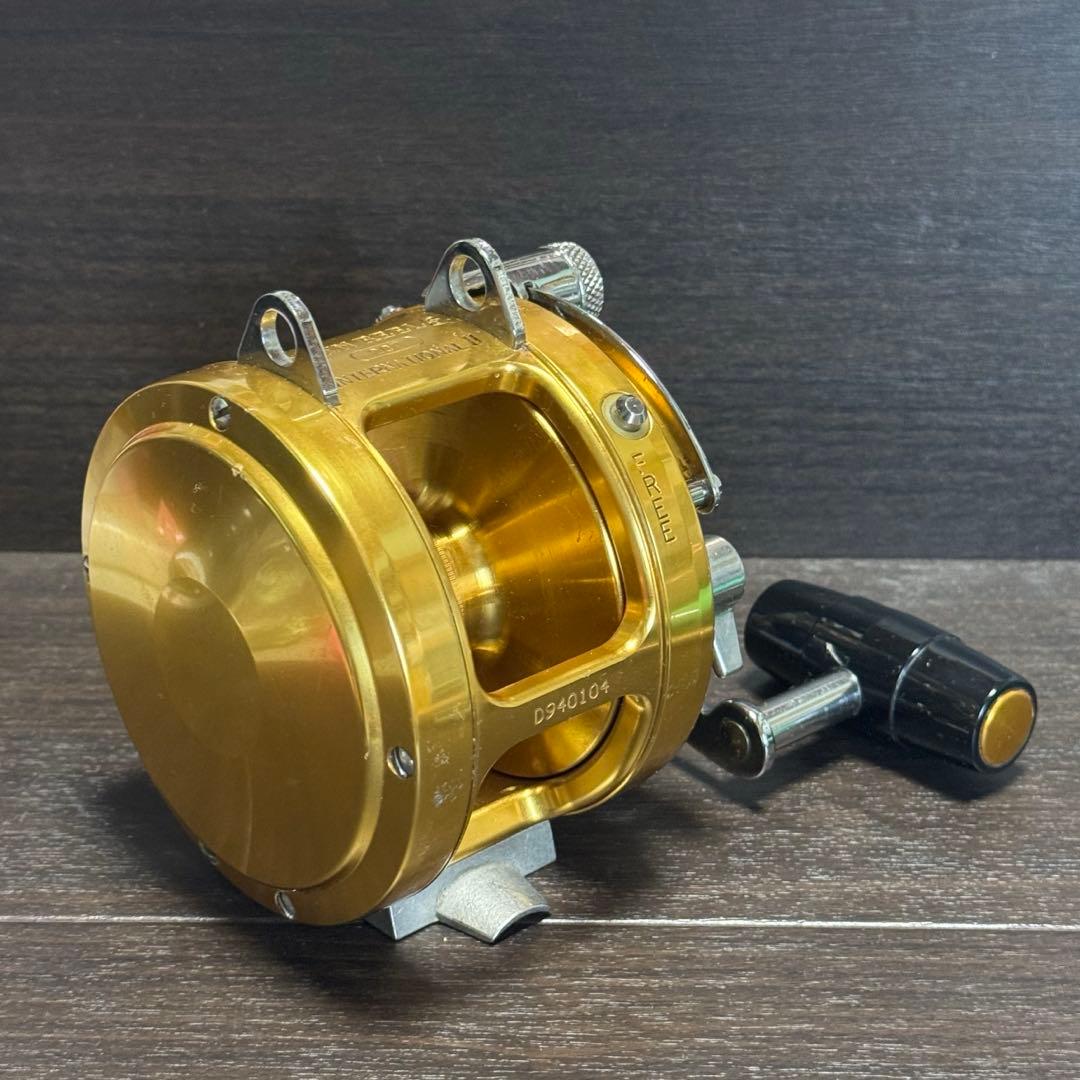 PENN INTERNATIONAL Ⅱ 20T リール