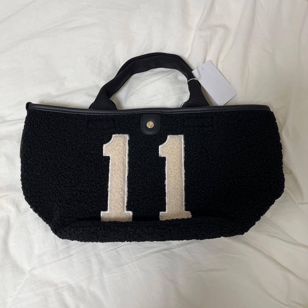 ボア素材 トートバッグ 黒 数字11
