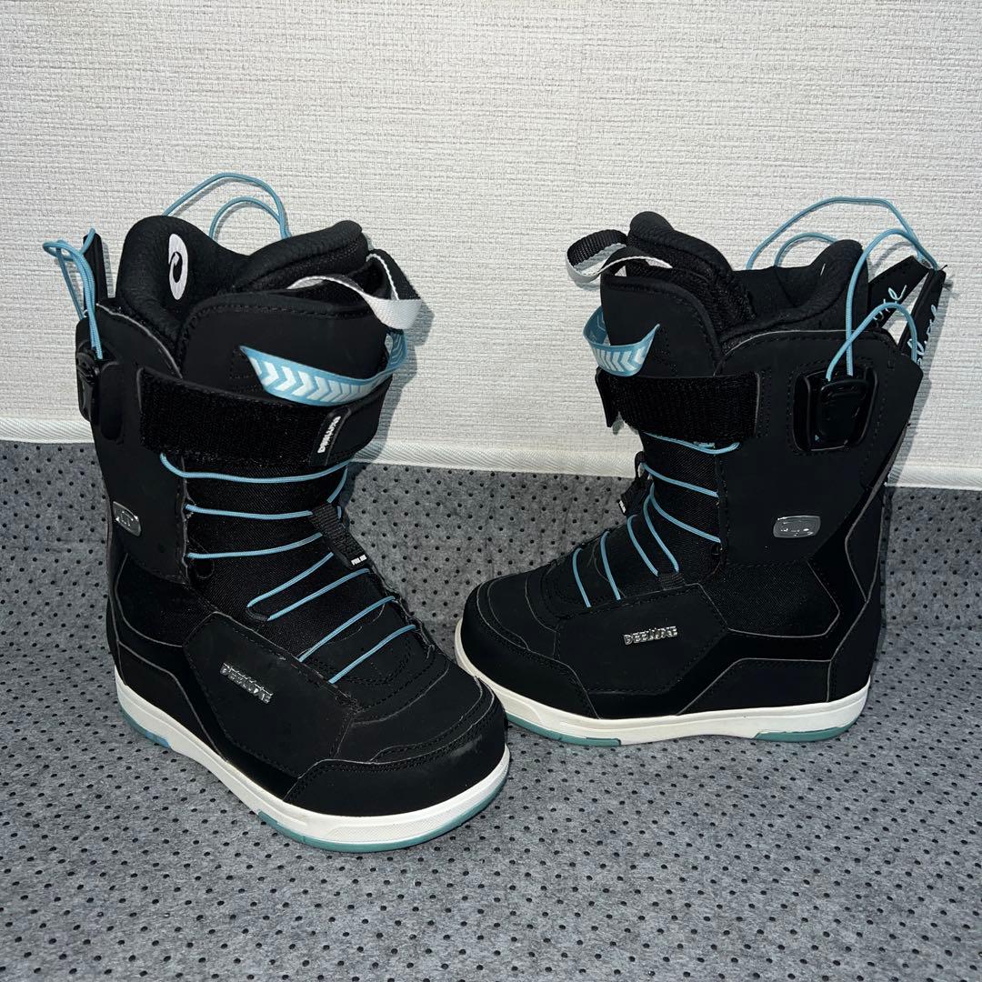 数回使用 希少21.5cm DEELUXE id 6.2 スノーボードブーツ