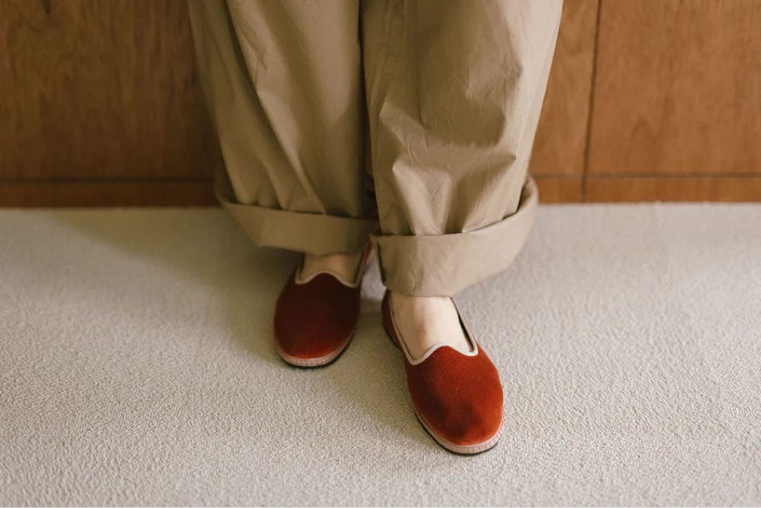 やーや　新品Sciuscià TRAGARA シューシャ　38