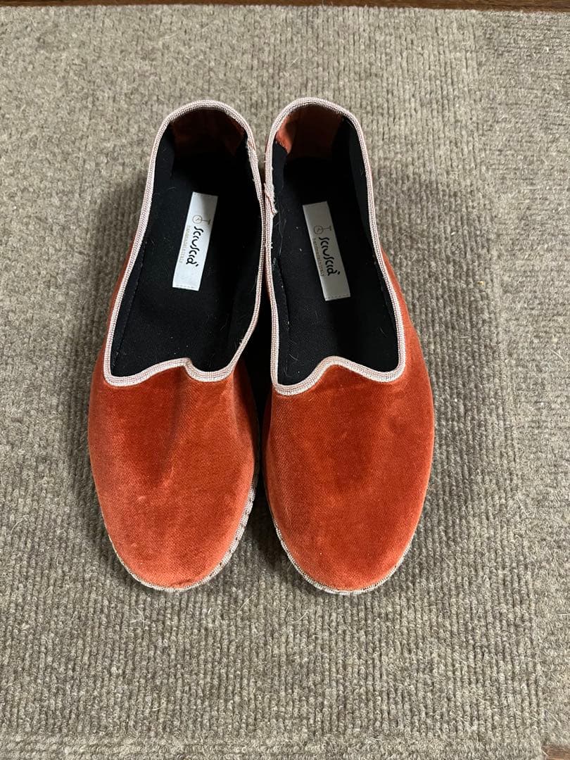 やーや　新品Sciuscià TRAGARA シューシャ　38