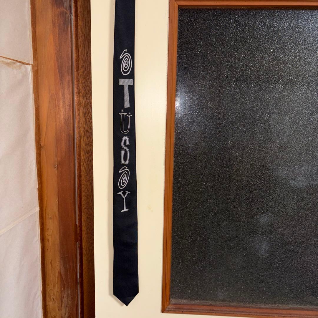 stussyネクタイ