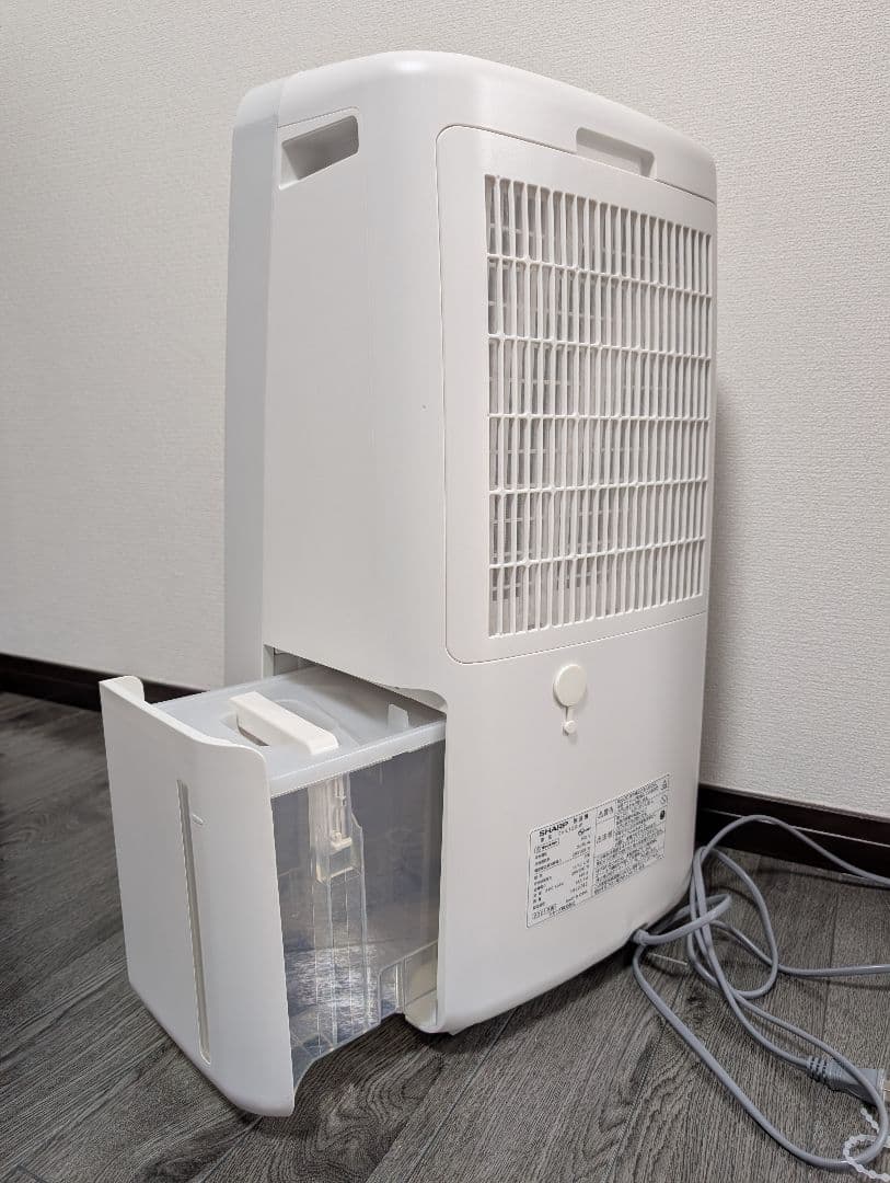 【値下げ】SHARP 除湿機 CV-L120-W 2021年製