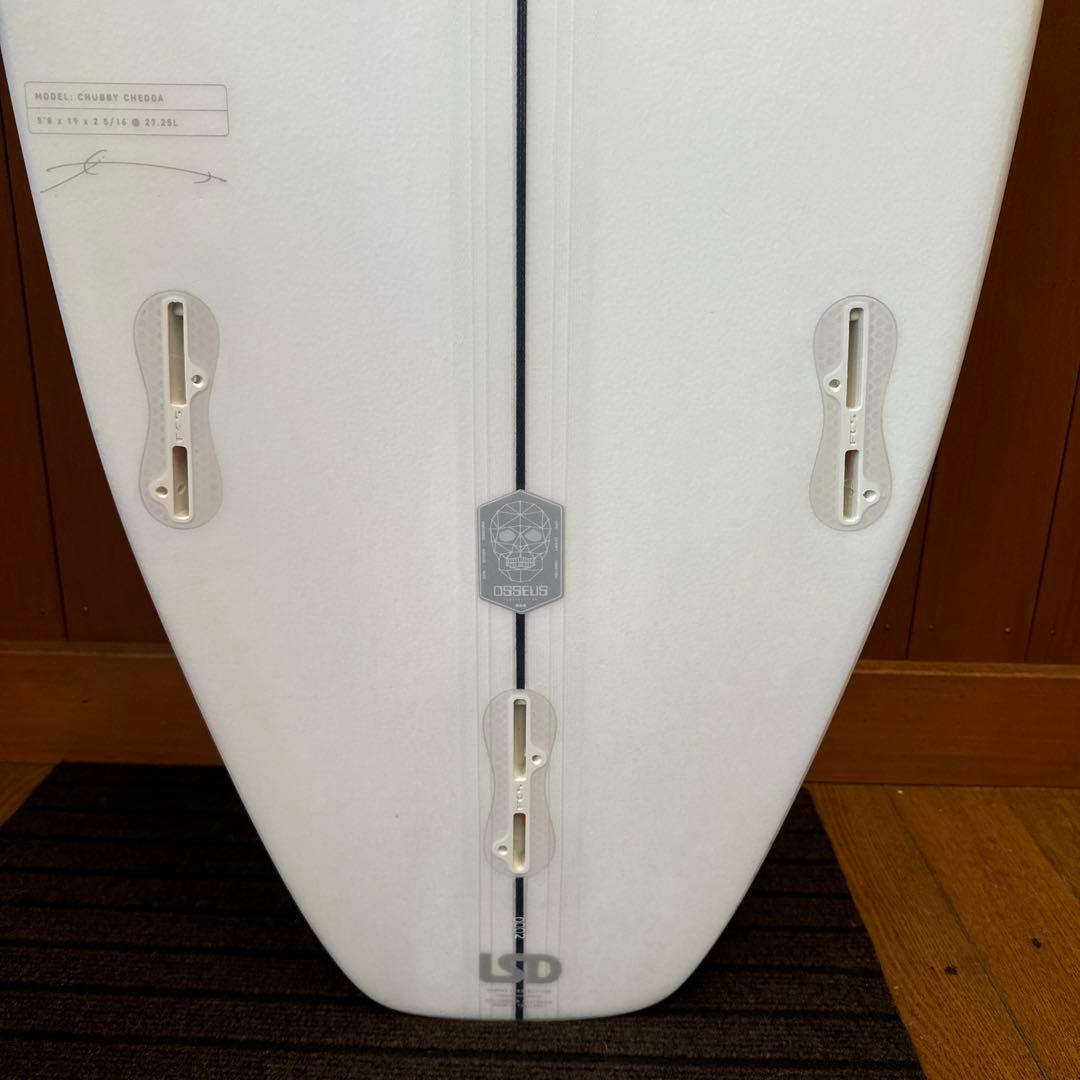 [新品手渡し可]LSDSURFBOARDS「CHUBBY CHEDDA2」5'8