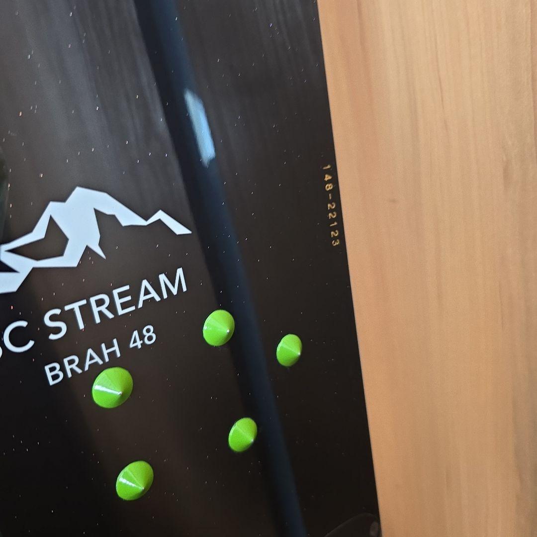 スノーボード BC STREM BRAH148