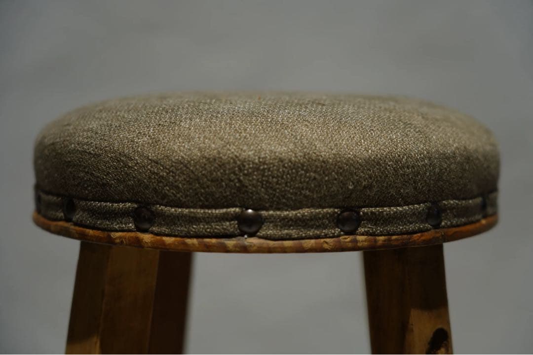 ビンテージ　丸スツール　レトロ　アンティーク　古木