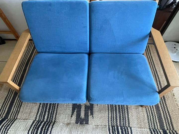 karf Tolime 二人がけソファ